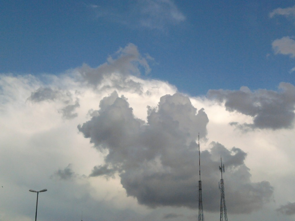 Céu do Viaduto da Avenida Sumaré